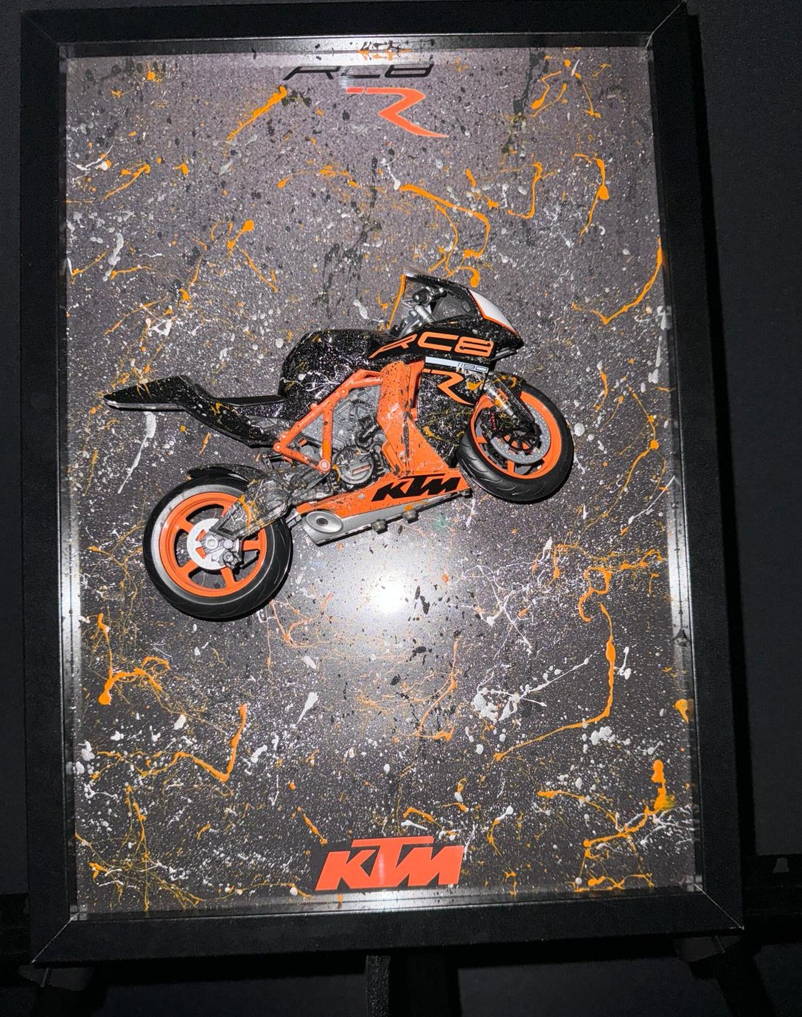 MOTORBIKE KTM ORANGE